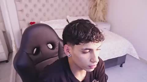 Snapshot of jhoanleandro chatting on July 3, 4:30 am jhoanleandro online show from July 3, 4:30 am