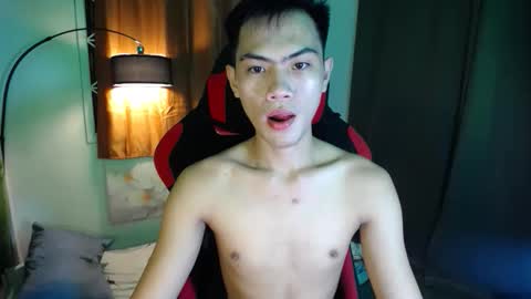 jhon_cummer online show from May 28, 10:23 am