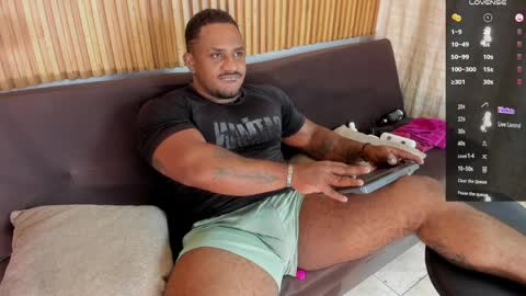 jhon online show from April 8, 9:04 pm