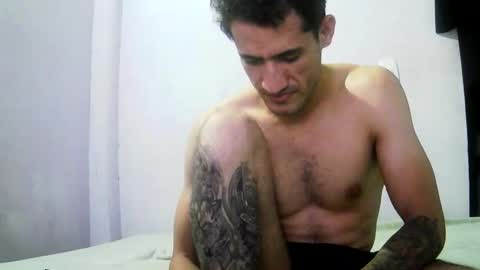 jhonduglas online show from November 30, 3:10 am