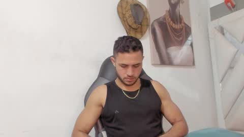 Snapshot of jhonny_flames7 chatting on December 22, 7:00 am jhonny online show from December 22, 7:00 am