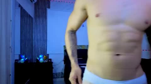 Snapshot of jhonny_flames7 chatting on April 17, 5:54 am jhonny online show from April 17, 5:54 am