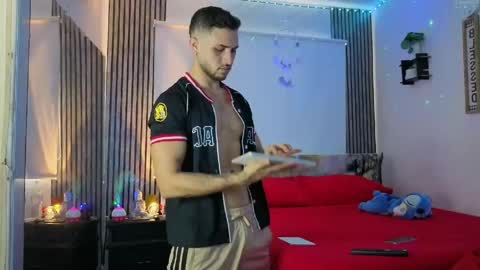Snapshot of jhonny_flames7 chatting on May 2, 4:56 pm jhonny online show from May 2, 4:56 pm