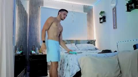 Snapshot of jhonny_flames7 chatting on July 13, 8:11 pm jhonny online show from July 13, 8:11 pm
