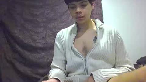 Snapshot of jhony_fucker chatting on March 27, 10:04 am jhony_fucker online show from March 27, 10:04 am