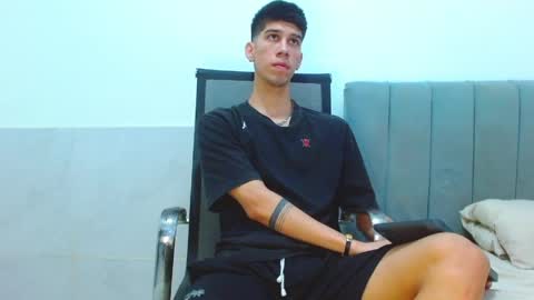 jhony_sex3 online show from March 31, 7:42 am