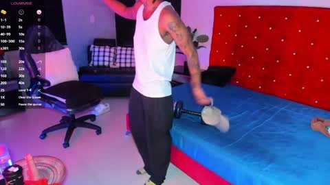 jhonymiller online show from May 14, 8:26 pm