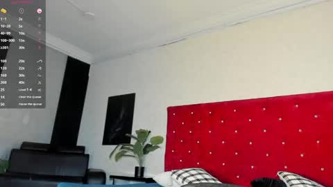 jhonymiller online show from May 24, 8:36 pm