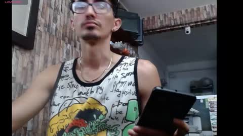 jhosuamoore2 online show from April 4, 1:19 pm