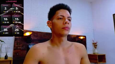 jhosuavega online show from October 26, 1:22 am