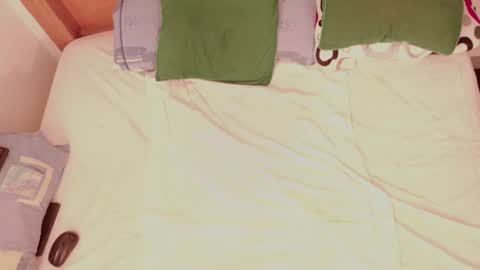 Hello iam hoxy ready to get wet online show from July 3, 6:31 am