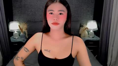 julie online show from February 7, 4:05 am