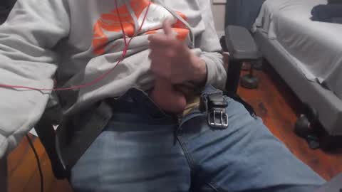 Snapshot of jhypelvx chatting on December 13, 4:22 am jay online show from December 13, 4:22 am