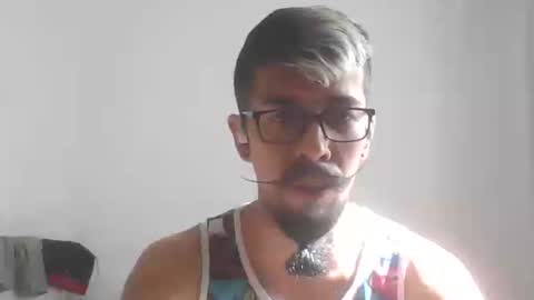 Snapshot of jiangouxiong chatting on October 19, 3:07 am Schamil jiangouxiong on InstagramTelegram channel online show from October 19, 3:07 am