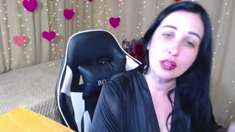 Snapshot of jill_stevens chatting on April 29, 10:38 pm Jill online show from April 29, 10:38 pm