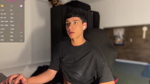 jim_dancer online show from December 16, 10:03 pm