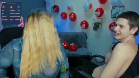 Snapshot of jimmie_hot chatting on February 18, 11:30 pm your dream online show from February 18, 11:30 pm