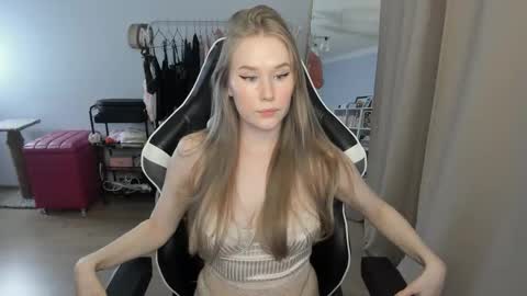 Snapshot of jimmy_and_amy chatting on October 7, 2:14 pm Amy  next stream on Wednesday Thursday Friday Saturday and Sunday at 16 pm GMT3 online show from October 7, 2:14 pm