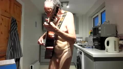 Snapshot of jimmy_benido chatting on February 26, 5:56 pm Jimmy Benido online show from February 26, 5:56 pm