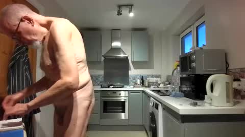 Snapshot of jimmy_benido chatting on March 12, 6:03 pm Jimmy Benido online show from March 12, 6:03 pm