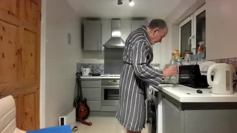 Jim Redgewell online show from December 18, 5:41 pm