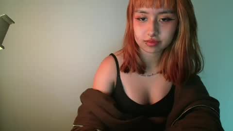 Minaa  online show from November 27, 5:20 am