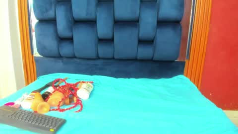 jisooluv online show from April 18, 7:58 pm