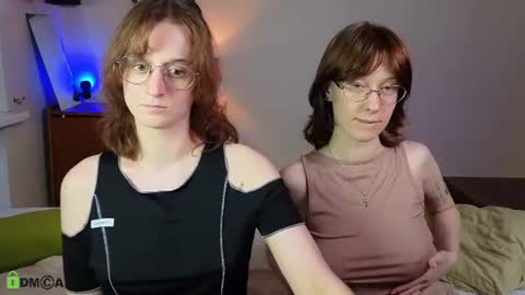Hey Guys We are Julia ginger  Tina brunette online show from July 18, 12:48 am