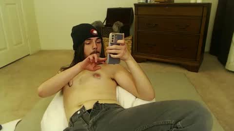 MyKeyBoy online show from January 9, 6:05 am