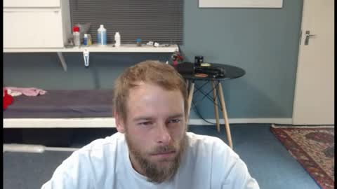 JamesJan van Rebel online show from April 5, 4:09 am