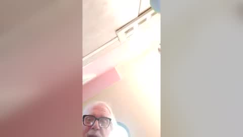 jjgg56774439 online show from August 2, 10:52 pm