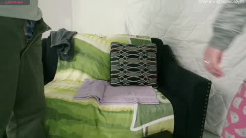 Snapshot of jjjust4fun1985 chatting on December 3, 1:30 am Nicole Allen online show from December 3, 1:30 am