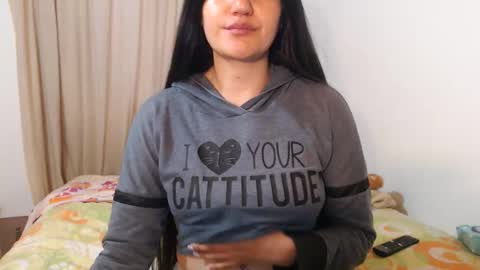 Snapshot of jjodie__ chatting on April 7, 11:32 am luuuuuuuuuu online show from April 7, 11:32 am