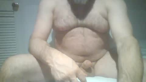 Snapshot of jjschade chatting on February 5, 2:05 am jjschade online show from February 5, 2:05 am