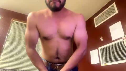 Snapshot of jjuarez5409 chatting on February 13, 12:28 am jjuarez5409 online show from February 13, 12:28 am