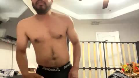 Snapshot of jjuarez5409 chatting on March 4, 1:11 am jjuarez5409 online show from March 4, 1:11 am