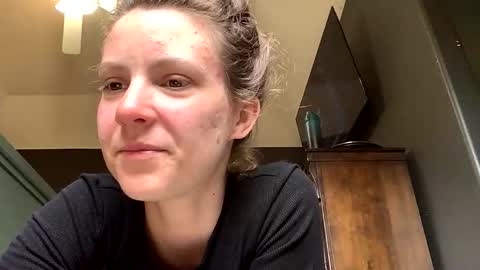 Snapshot of jlynn1997 chatting on February 10, 5:06 pm jlynn1997 online show from February 10, 5:06 pm
