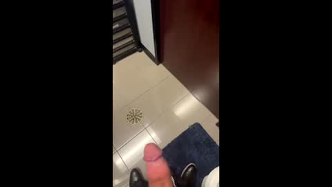 jm69044 online show from May 15, 10:50 pm