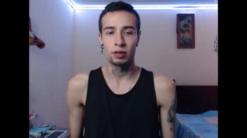 jm_wayn99 online show from November 28, 3:20 am