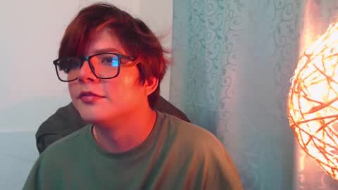 Nick online show from March 27, 9:14 pm