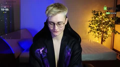 J online show from January 8, 7:27 pm