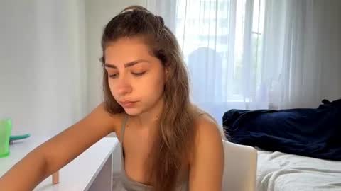 Bella online show from July 24, 11:19 am