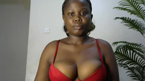 Snapshot of joankein_255 chatting on January 7, 7:31 am varl online show from January 7, 7:31 am