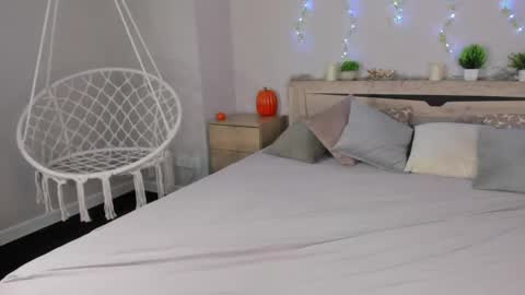 joann_shermann online show from May 29, 1:14 am
