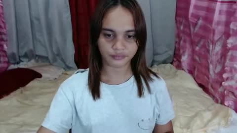 Snapshot of joanna_gray chatting on February 13, 2:29 am joanna_gray online show from February 13, 2:29 am
