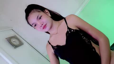 Snapshot of joanna_johnson chatting on April 25, 12:46 am joanna_johnson online show from April 25, 12:46 am