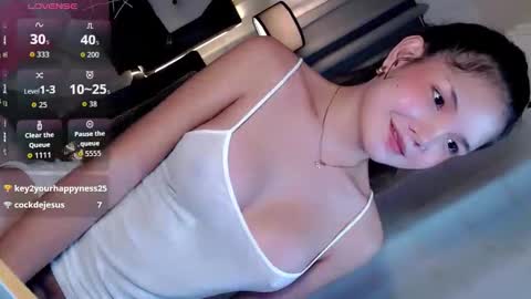 Snapshot of joanna_johnson chatting on May 25, 5:30 pm joanna_johnson online show from May 25, 5:30 pm
