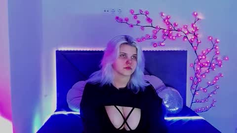 Joann online show from April 8, 7:25 pm