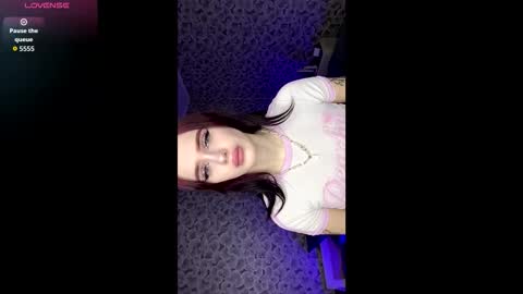 Snapshot of joansandager chatting on February 9, 6:39 am Eva Its my first day 3 Be pantience online show from February 9, 6:39 am