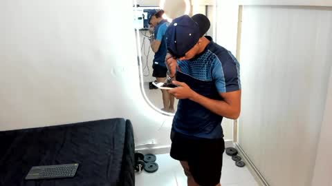Snapshot of joao_da_silva19 chatting on May 18, 1:50 pm Joao Da Silva online show from May 18, 1:50 pm